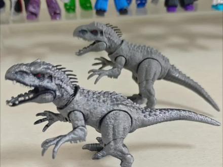 小朋友今日介绍(拼装):布鲁可侏罗纪世界惊喜2弹小隐藏暴虐霸王龙,以电影经典混种恐龙为原型,造型霸气、涂装精致,细节拉满。多关节可动,能摆出多种战斗姿态!#真实生活分享计划 #恐龙模型 #布鲁可#侏罗纪世界#暴虐霸王龙