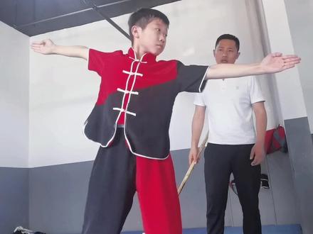 帅是练出来的…是骨子里的,就像你师傅那样#希桐#我是名师#武术