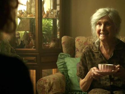 这个变身有点滑稽啊~编辑真是鬼才#电影 #小丑回魂