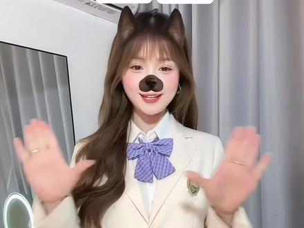 爱如潮水手势舞变装 快艾特你的闺蜜给你拍这个 #娟教程