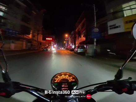 小米之家投屏雷军跳舞#运动相机 #vlog日常 #影石insta360 #影石 #数码