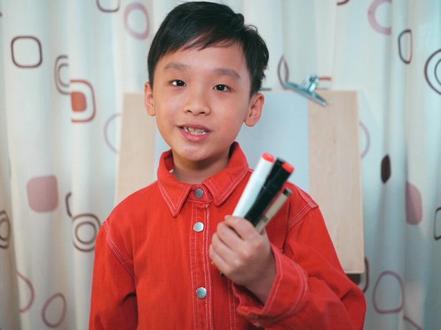 小老虎美术课堂~给虎鲸涂上颜色咯~#画画 #简笔画 #过年 @抖音小助手