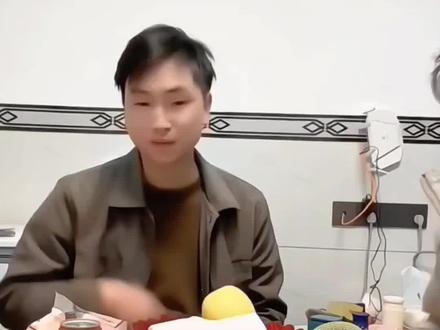 大过年的,大二宝把小二宝惹生气了#直播录屏分享 #生活碎片 #宝宝太可爱了哈哈哈 #唐三妹 #风少爷