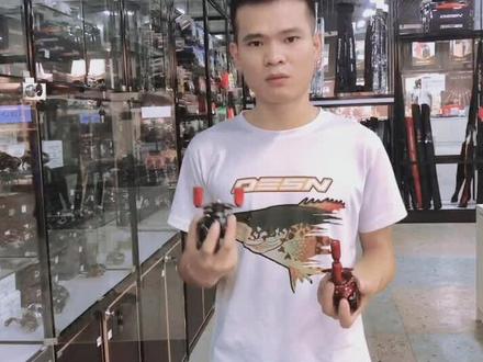 达亿瓦新品火蜥蜴与经典红蜘蛛有啥区别呢?#路亚装备评测 #路亚钓鱼