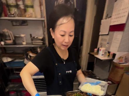 香港最便宜盒饭,好吃量又大