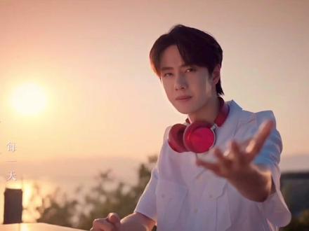 怎么制作脑海回忆视频?剪映想象与现实交织视频剪辑教程 超简单