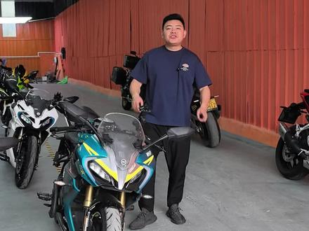 春风250sr#cfmoto春风动力 #250sr #250sr赛道版 #250srfun