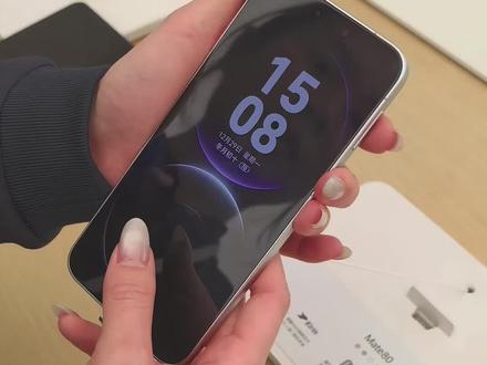 华为Mate80接听电话小tips你知道吗👀
#手机使用技巧 #华为Mate80 #手机使用 #这个功能太好玩了