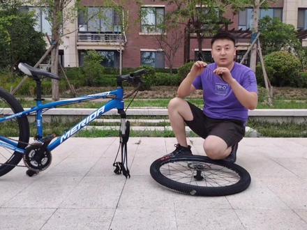 山地车快拆上的两个小弹簧有什么作用,洛克为你科普山地车知识#捷安特#美利达#山地车#骑行者