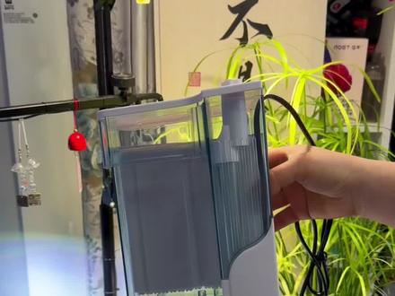 yee新款3.0壁挂过滤器,适用于60厘米以下鱼缸,不仅颜值高过滤效果好,关键真静音,卧室用都没问题!#鱼缸过滤 #壁挂过滤 #空气缸过滤