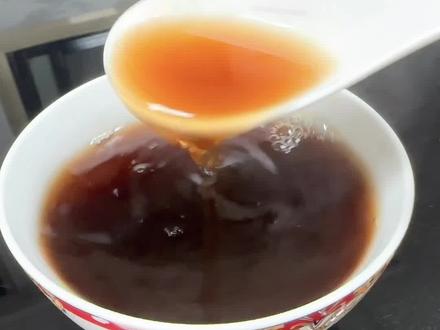 熟地黑豆水,女生得人手一杯#滋补养生 #为你煲汤 #抖音美食推荐官 #纯天然无添加 #喝出好气色