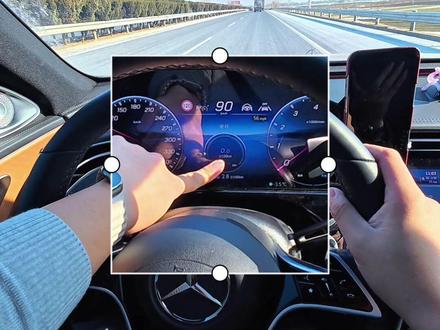 1. 奔驰的滑行模式不伤电机。2.奔驰的滑行模式导航辅助驾驶下无法使用。3.滑行模式下方向盘没有锁死,这是一项技术。4.滑行模式 E 模式下松开油门就可以熄火滑行了。#奔驰 #梅赛德斯奔驰 #奔驰e300l #奔驰e级 #奔驰s级