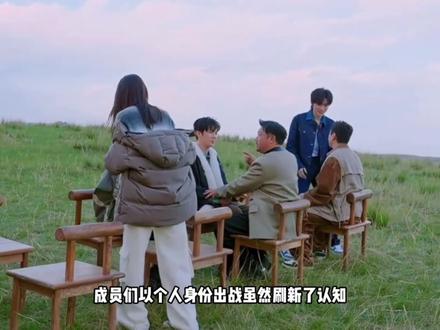 时代少年团:在废墟中强行开花,于争议与不公中负重前行 #时代少年团 #时代少年团演唱会 #时代峰峻 #人物故事