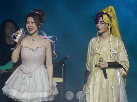 “果宝机甲!归位!陈洁丽南京演唱会再唱《疯狂国宝》太上头了”#陈洁丽 #果宝机甲 #疯狂国宝