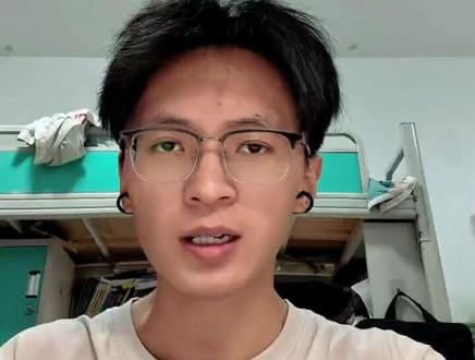 别再硬降重了,降低 AIGC 率可以换个思路 AI 写出来的内容总感觉有股 AI 味?这期分享一个降低 AIGC 率的实用思路:不要只做简单换词,而是保留原逻辑,重写表达,调整结构,让内容更像自然写出来的。论文、毕设、口播稿都可以参考。#agent #aigc #codex