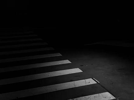 赵锦辛:绝望 快疯了
#谁把谁当真#赵锦辛黎朔