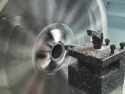 #轮毂修复 #格拉思轮毂修复设备 #抖音汽车 #轮毂拉丝机 #轮毂修复设备认真做好产品细节,时间不语却回答了所有 @抖音小助手