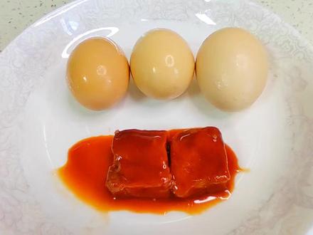 腐乳搭配鸡蛋这样做太香了,做法简单,2分钟就搞定。 #腐乳鸡蛋 #鸡蛋的神仙吃法 #我要做爆款