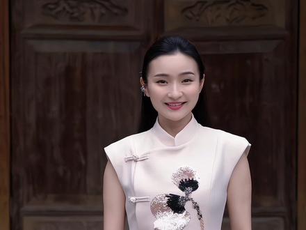 黄梅戏 女驸马,戏曲经典永不过时!衣服上的花,闪瞎双眼有没有?