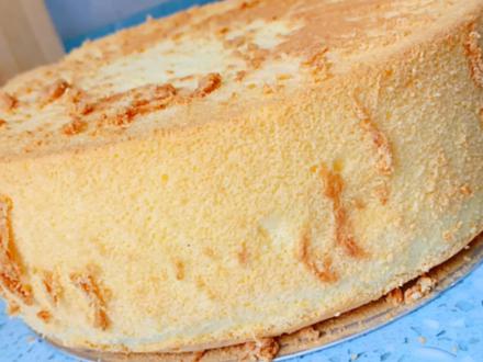 这大概是全网最详细的戚风蛋糕教程吧?怎么捏都回弹,照着来,不失败 #美食趣胃计划