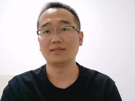 6个月小公狗不会抬腿撒尿,买成小母狗了?主人可以让它这样学习