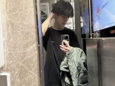 别哭啦 以后哥哥保护你好不好?#09 #卷毛