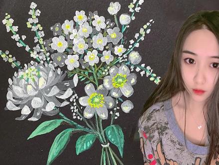 黑卡纸上的美丽花束,简单易学的丙烯酸、彩铅手绘