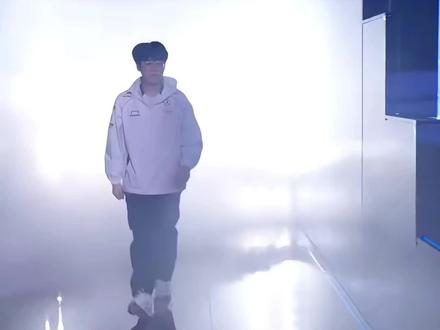 历史上最好的五人组、可惜宙斯为了超越李哥出走HLE。