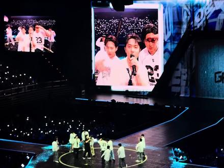 EXO六巡台北20260510 咆哮
#exo #咆哮 #growl #exo六巡演唱会 #台北巨蛋