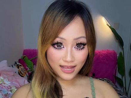 吃酥酥脆脆迪拜软曲奇 #迪拜软曲奇 #迪拜巧克力 #嘎嘣脆 #脆脆的零食 #甜品治愈一切