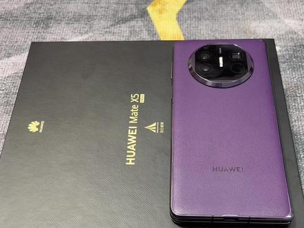 带官方碎屏险的幻影紫,12+512内存仅此一台想要的老板来直播间吧#鸿蒙 #折叠屏 #华为x5遥遥领先 #麒麟芯片 #5g时代