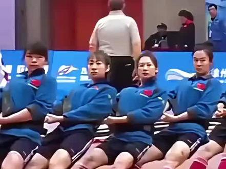 中国女子拔河队:田甜、刘莹莹、张佳琪、秦娇、胡艳丽、徐娜、艳辰、郭雪! -#拔河比赛 #体育精神 #中国正能量 #中国女子#战神