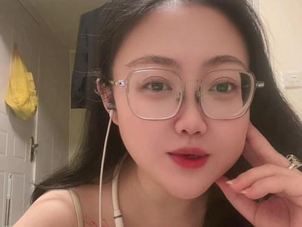 #一本正经胡说八道 #解除封印 #素颜 别信了昂听话,别让有些垃圾太自信了