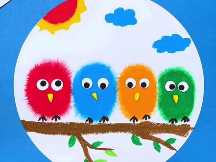 一起来画春天的小鸟吧 用棉签画出小鸟的羽毛,简单好看的儿童蜡笔画,和孩子一起试试吧#春天主题画#亲子手工 #幼儿园手工 #幼儿园美术 #蜡笔画