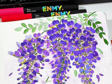 丙烯马克笔画绘画 画画还得是邪修!丙烯马克笔也能#国画 超有意境的紫藤花串#绘画教程 #东方美学 #零基础学画画 #恩米丙烯马克笔