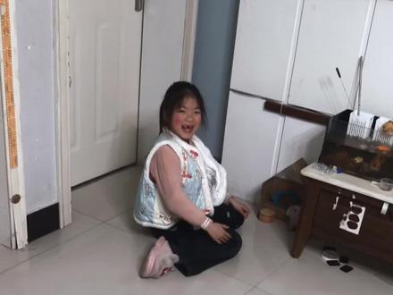 桃子真的很想养狗,每天还带去公园遛狗,已经带动周围小朋友都开始静态养狗了!公园还有人要买她狗🐶😁😁#手工 #小学生手工 #手作 #手作diy