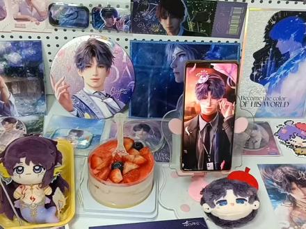 🎐𓇼🫧 𝓗𝓪𝓹𝓹𝔂 𝓑𝓲𝓻𝓽𝓱𝓭𝓪𝔂 🫧𓇼🎐
整片海洋的祝福 今天都属于你
꒰ঌ 祁煜生日快乐໒꒱
(跑了三家蛋糕店都没买到生日蜡烛,还好家里的便利贴有个画的蜡烛,剪下来插上了哈哈哈)#祁煜 #祁煜生日