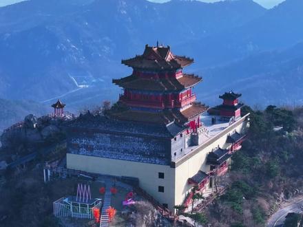 这一生我们都在路上、只不过行程有长有短,终点各不相同,却又有相同的风景,潍邹高速已动工,鲁西南的风景等你来。#高速公路风景视频 #潍邹高速 #山东高速 #潍坊 #济宁