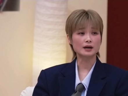什么时候可以看到李宇春长头发 李宇春说当我变成一个鼓手的时候 #爱豆搞笑日常 #李宇春#有梗 #调皮 #可爱