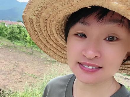 直木成才,弯木成景,木以不材得终其天年,人以无为而成其有为。论才当向直中取,谋生应从曲中求。#人生感悟 #处事智慧 #生活感悟 #国学智慧