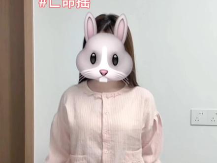 我睁开双眼~像你在身边~ #简单卡点舞蹈 #创作者中心 #创作灵感 #亡命摇 #舞蹈教学
