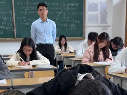 #宠物#Seedance2.0 #即梦ai #ai分身戏精大赛#我的ai分身杀疯了