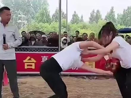 摔跤精彩片段#毛洋洋 #搞笑视频