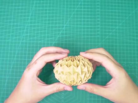 能随意变形的魔术球,捏圆搓扁都可以,很好玩的折纸#手工diy #折纸 #魔术球折纸