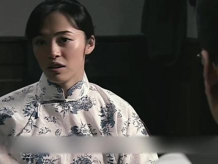 《潜伏》22 翠平垒鸡窝竟然是为了不学着看钟表 #潜伏 #谍战剧