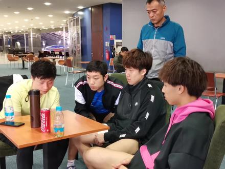 永远只能站在球台两侧的优秀左手将,但是人家关系好着呢 #国乒 #乒乓 #竞技运动 #王楚钦 #许昕