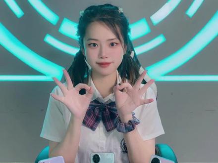 口碑排名前三的这三款手机能让你轻松用5年 #手机推荐 #opporeno10 #荣耀90 #华为p60