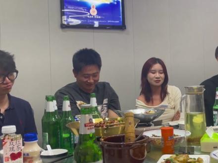 前任问题大挑战第二期,更口渴了#前任 #挑战 #小丑 #感情