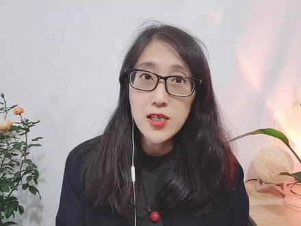 新郎迷路接错新娘,烟花放完才发现错了,网友为该不该赔钱起争执 #乌龙事件 #婚礼 #行为