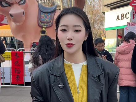 春节寻庐州九逸,看灯会就来步行街!!#马力全开寻找庐阳九逸 #跟着春晚游庐阳#2026庐州新春灯会#合肥街头惊现龙鳞马#庐阳的马抽象到我了